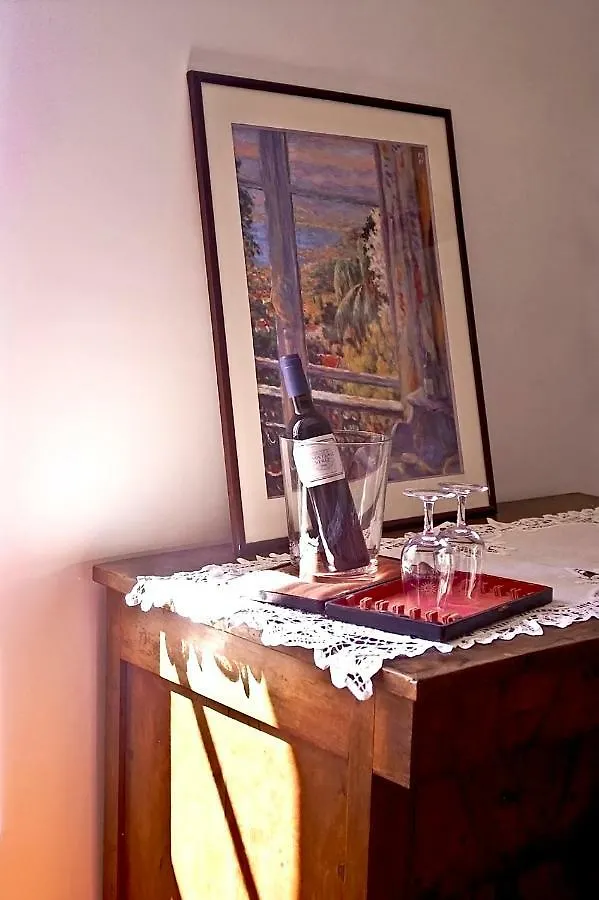 Bed & Breakfast Villa De Lorgues