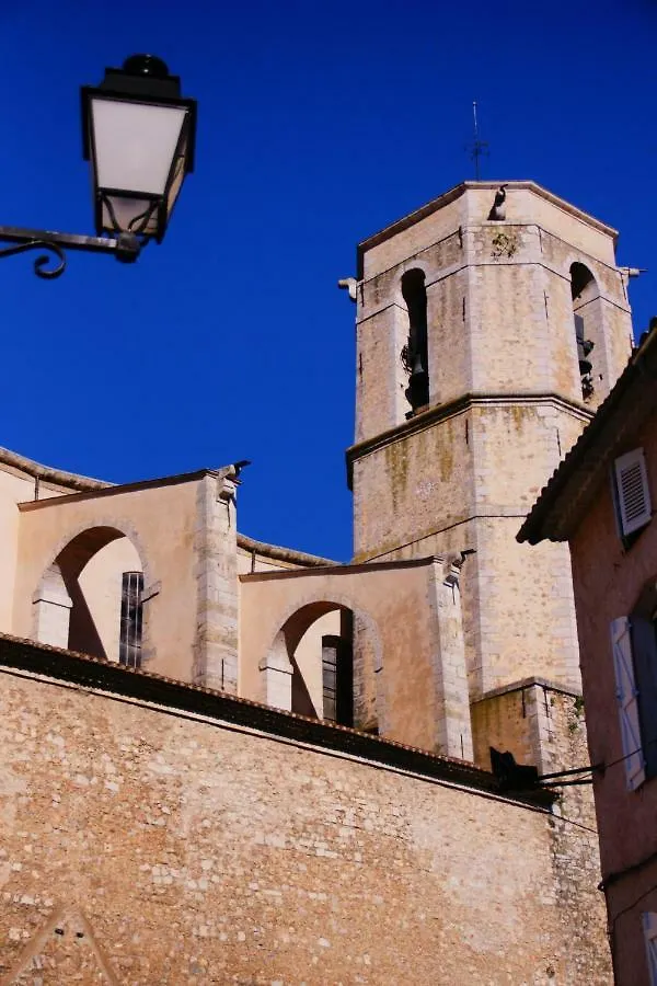 Bed & Breakfast Villa De Lorgues