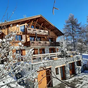 chalet-le-paradou.hotels-rhonealpes.com/